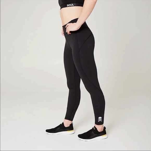 soulcycle lululemon pants